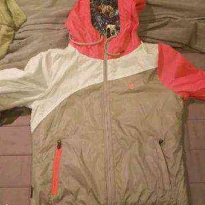 Women's size medium Volcom ski/snowboard jacket